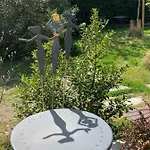 Casabella-lago Maggiore 4*