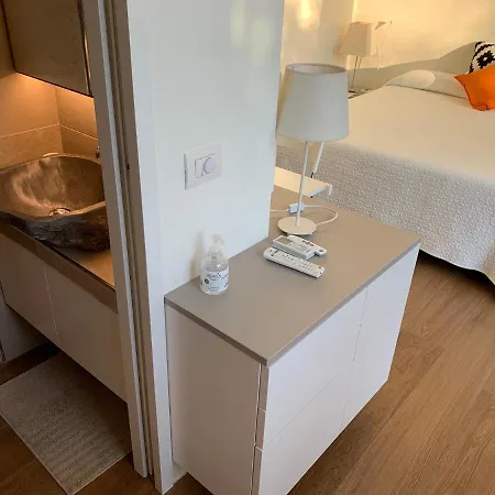Casabella-lago Maggiore Bed & Breakfast