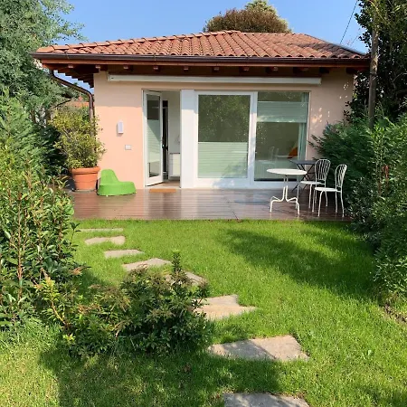 Casabella-lago Maggiore * Lesa