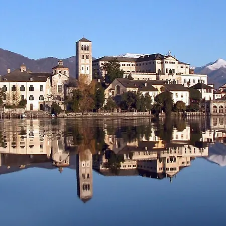 Casabella-lago Maggiore Frühstückspension Lesa