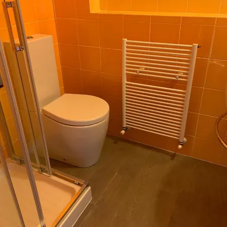 Casabella-lago Maggiore