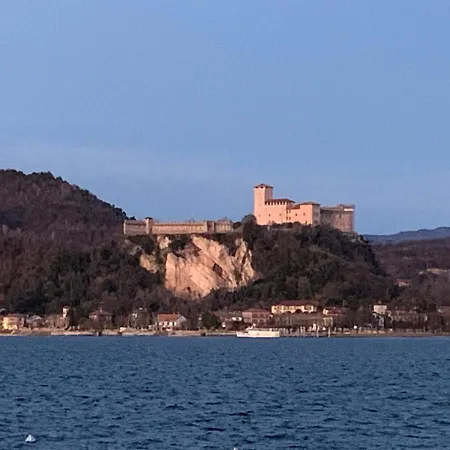 Casabella-lago Maggiore Bed & Breakfast *