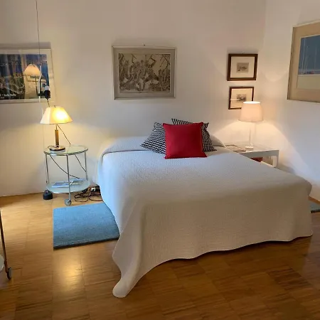 Casabella-lago Maggiore *