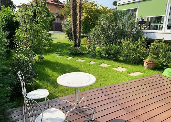 ベッド・アンド・ブレックファスト Casabella-lago Maggiore