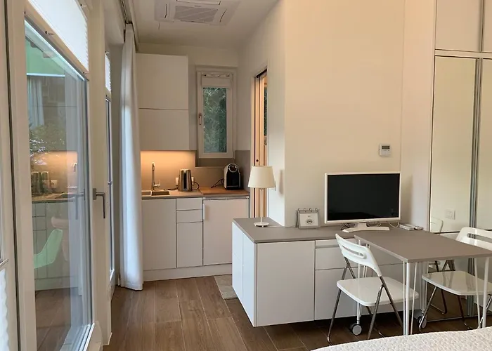 Casabella-lago Maggiore 4* レーザ