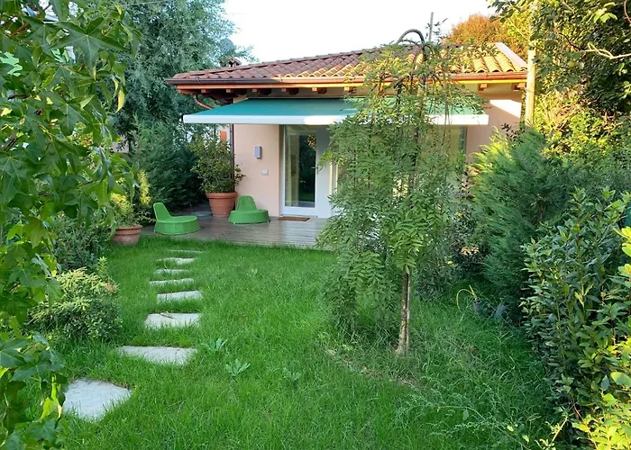 Casabella-lago Maggiore Bed & Breakfast 4*