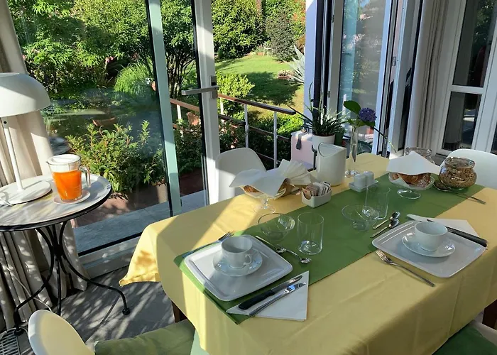 Casabella-lago Maggiore Oda ve Kahvaltı