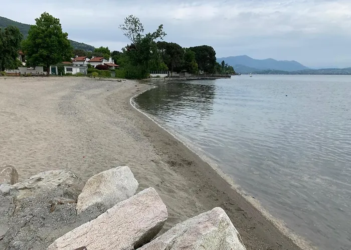 Oda ve Kahvaltı Casabella-lago Maggiore