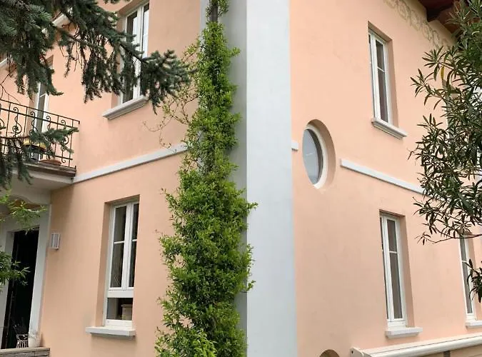 Casabella-lago Maggiore