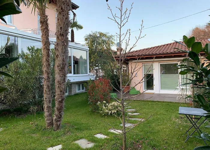 Casabella-lago Maggiore