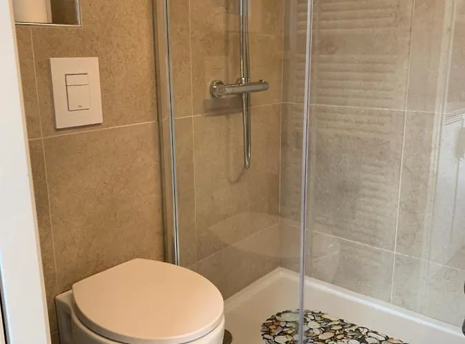 Casabella-lago Maggiore ベッド・アンド・ブレックファスト 4*